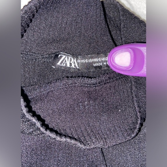 Women’s Zara Black sleeveless stretchy black mock neck ribbed Tank top size XS/S - Picture 5 of 9